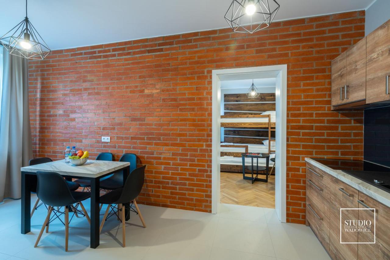 Modern Apartments In Centrum Βαντοβίτσε Εξωτερικό φωτογραφία