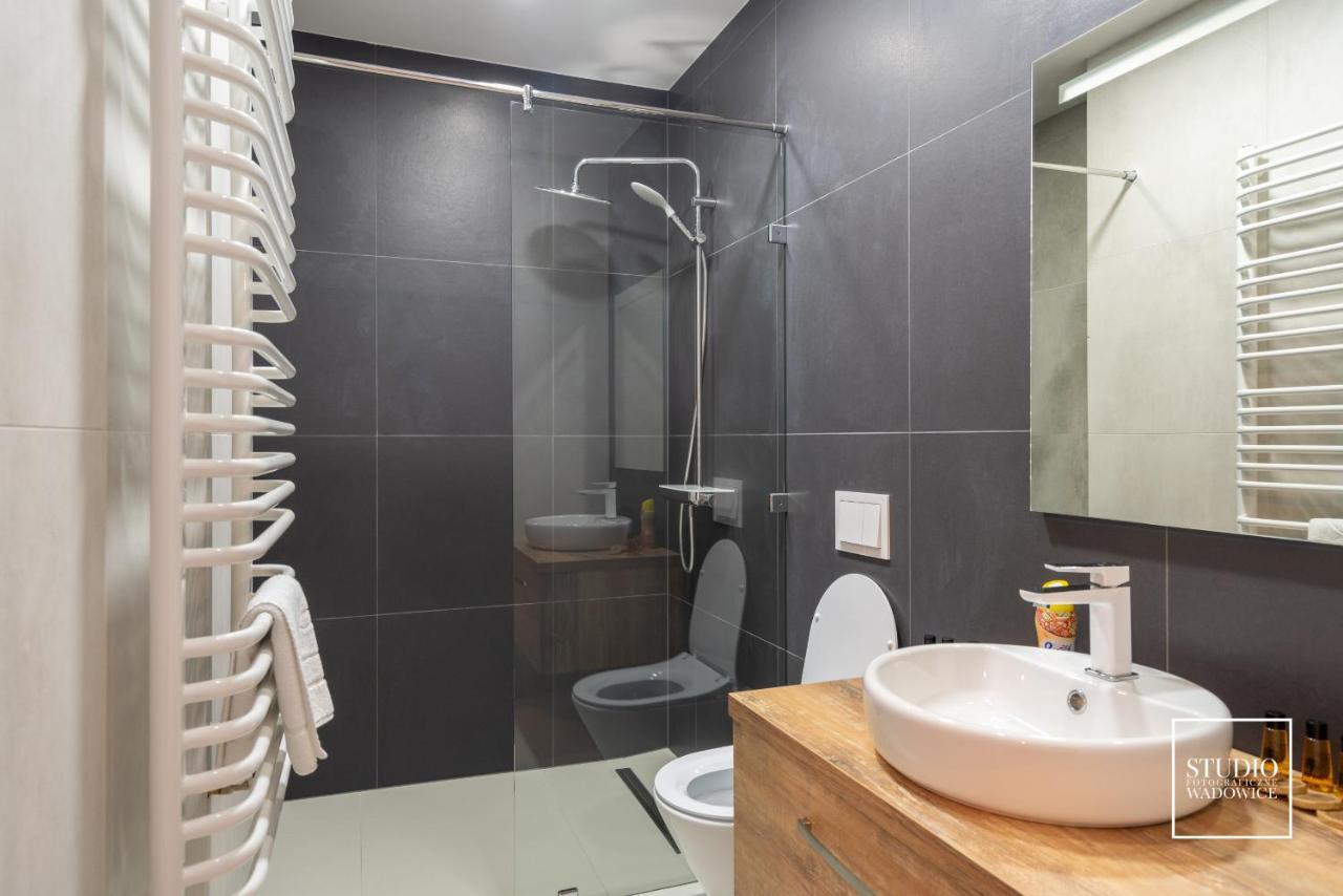 Modern Apartments In Centrum Βαντοβίτσε Εξωτερικό φωτογραφία